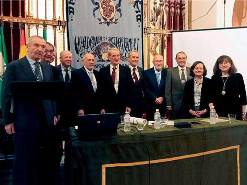 Toma de posesión como académico de Juan Gómez Benítez Toma de posesión como académico de Juan Gómez Benítez