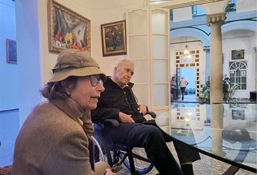 Visita de José Manuel Paredes a la Academia de BBAA Santa Cecilia Visita de José Manuel Paredes a la Academia de BBAA Santa Cecilia